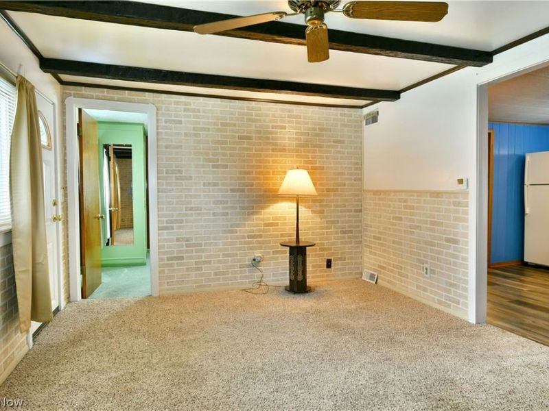 878 Ridge Road, Vienna, OH 44473 Photo 26