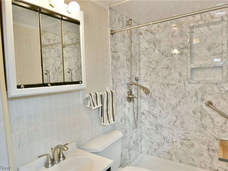 878 Ridge Road, Vienna, OH 44473 Photo 30