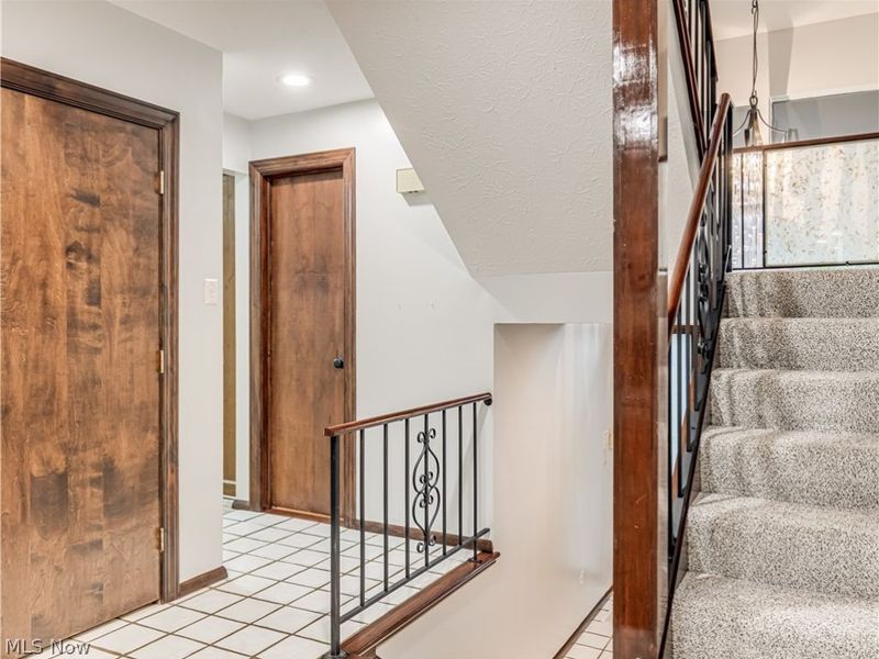 2675 Warrensville Center Road, Unit 2, Shaker Heights, OH 44122 Photo 6
