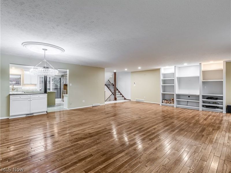 2675 Warrensville Center Road, Unit 2, Shaker Heights, OH 44122 Photo 9
