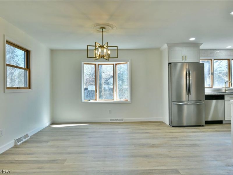 8351 Chesterton Drive, Youngstown, OH 44514 Photo 18