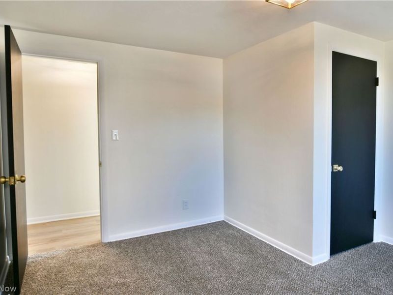 8351 Chesterton Drive, Youngstown, OH 44514 Photo 28