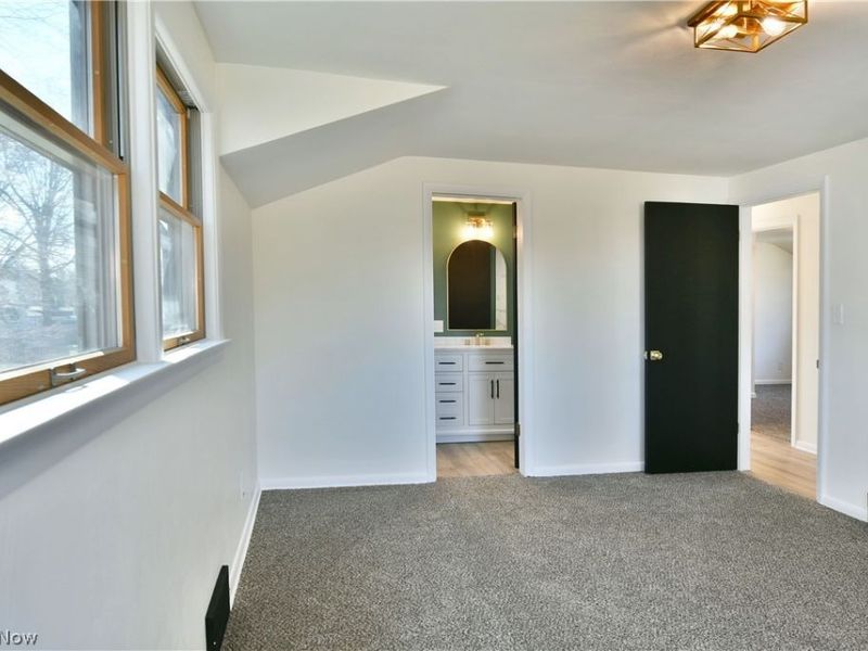 8351 Chesterton Drive, Youngstown, OH 44514 Photo 31