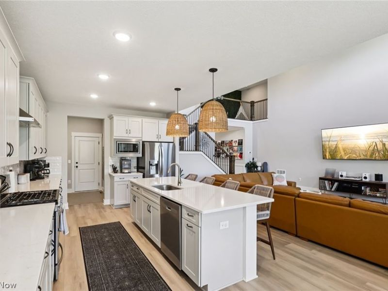 3183 Blossom Trail Road, Brunswick, OH 44212 Photo 12