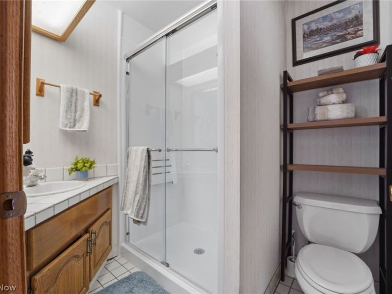 15910 Grove Street, Middlefield, OH 44062 Photo 14