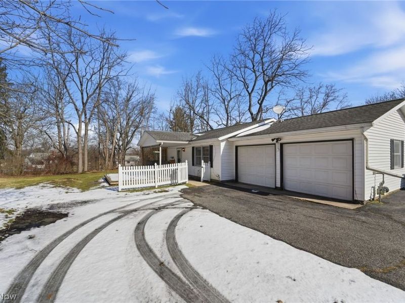 15910 Grove Street, Middlefield, OH 44062 Photo 22