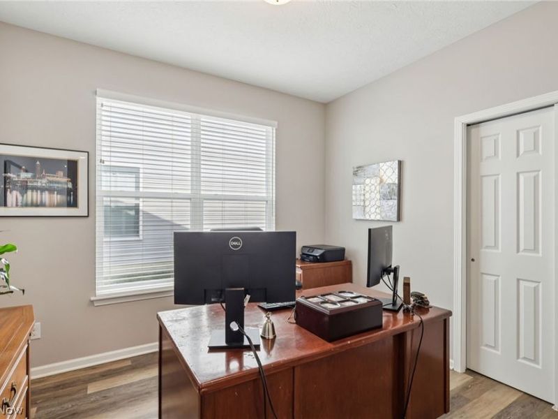 516 Cedar Crest Drive, Elyria, OH 44035 Photo 20