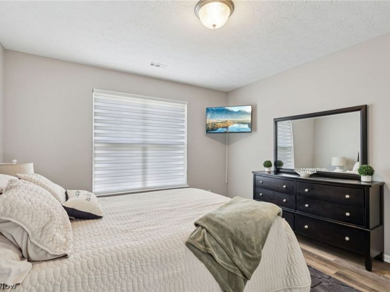 516 Cedar Crest Drive, Elyria, OH 44035 Photo 29