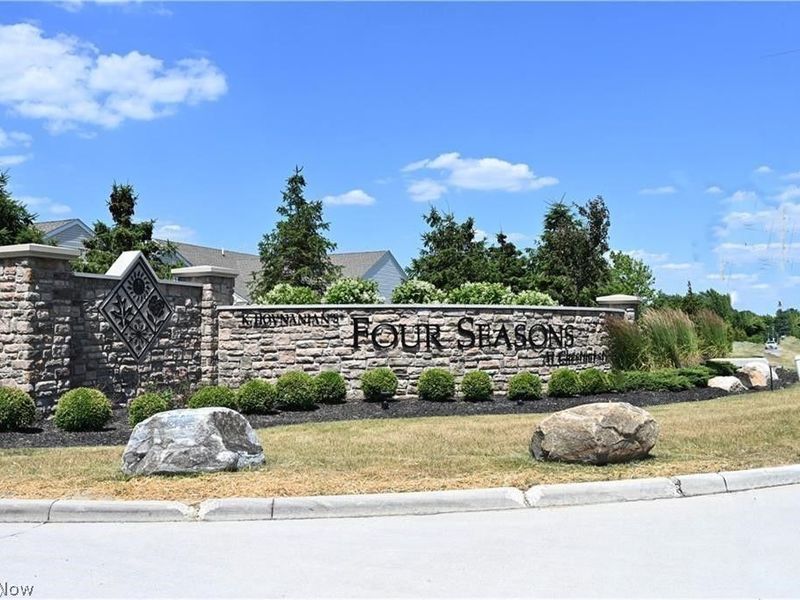 516 Cedar Crest Drive, Elyria, OH 44035 Photo 40