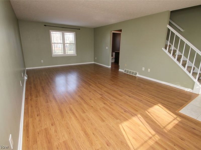 8865 Lake Shore Boulevard, Mentor, OH 44060 Photo 10