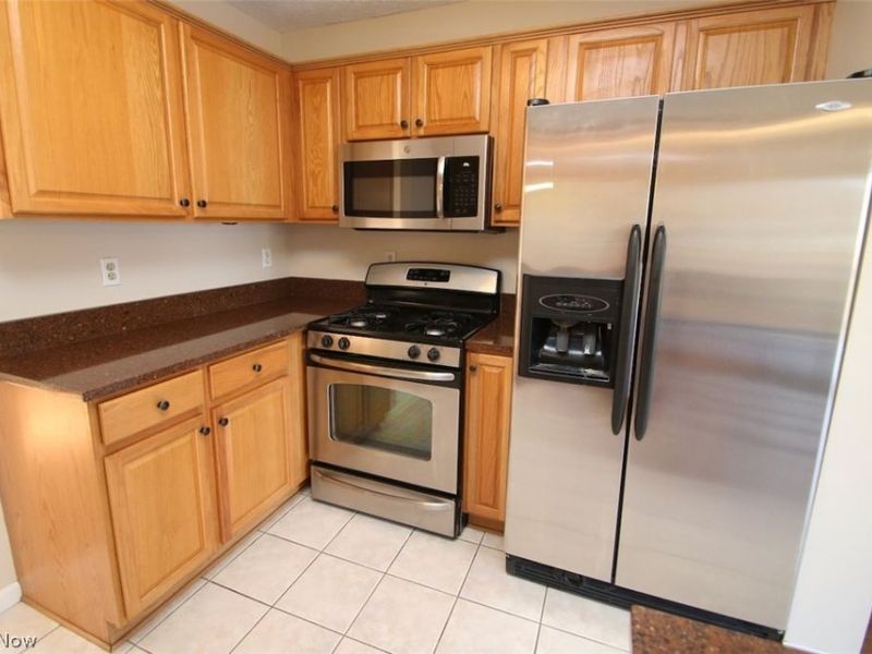 8865 Lake Shore Boulevard, Mentor, OH 44060 Photo 4