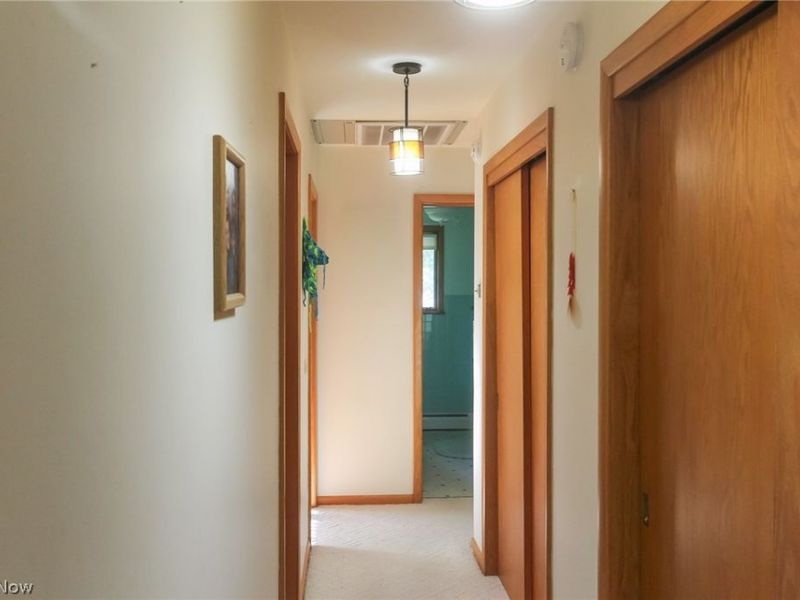 4908 Woodlawn Avenue, Newton Falls, OH 44444 Photo 12