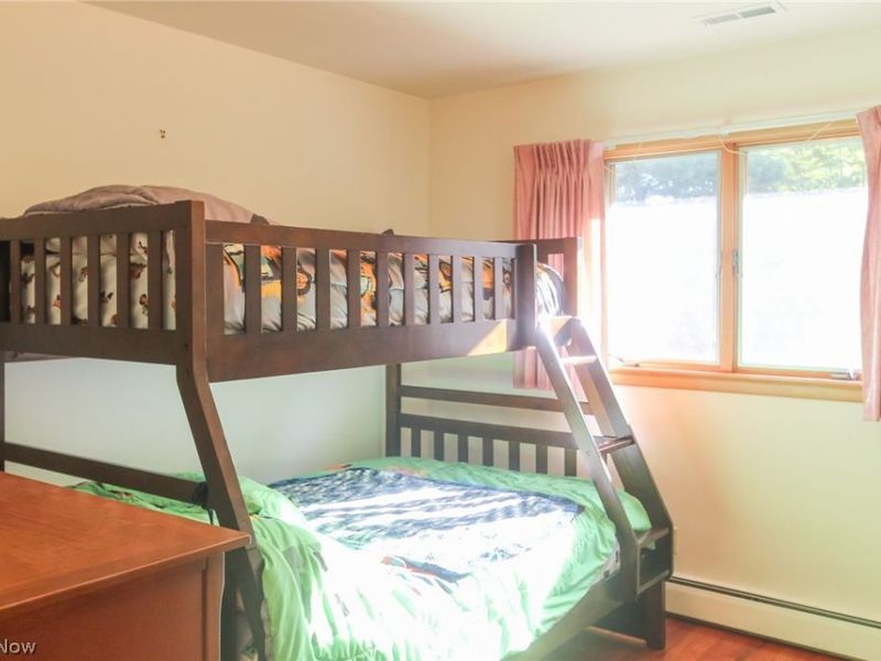 4908 Woodlawn Avenue, Newton Falls, OH 44444 Photo 13