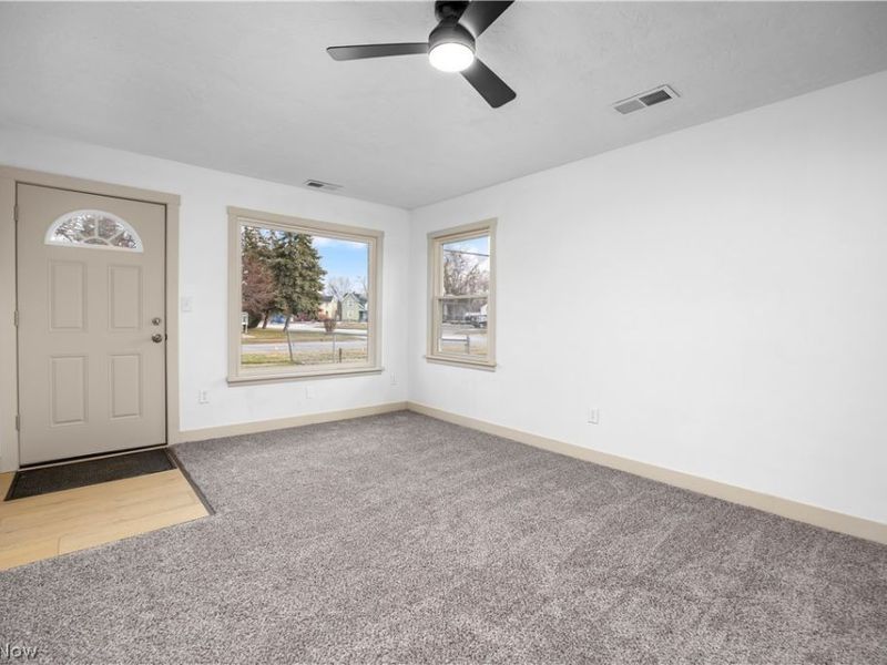 504 Furnace Street, Elyria, OH 44035 Photo 2