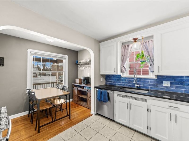 4312 W 211th Street, Fairview Park, OH 44126 Photo 10