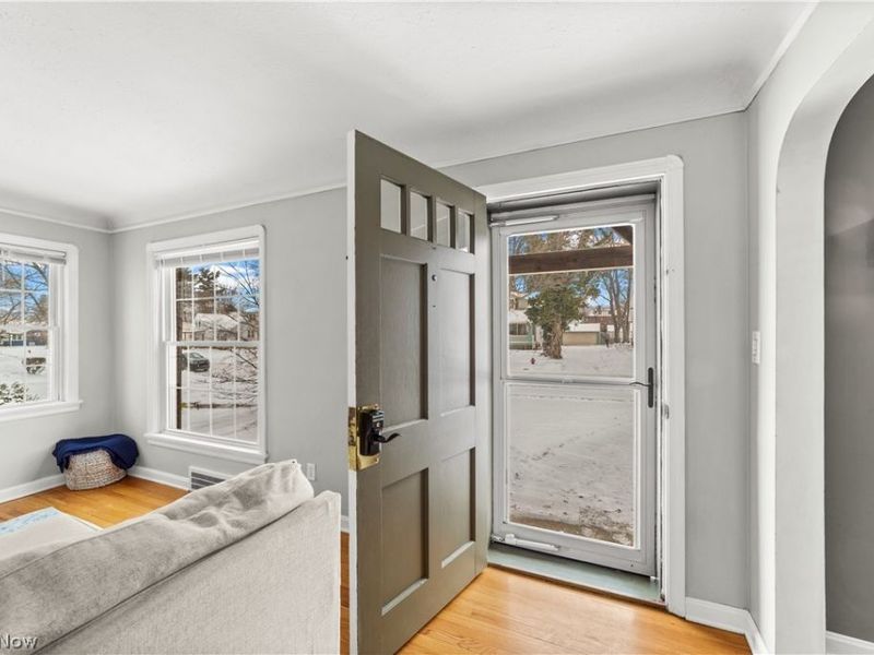 4312 W 211th Street, Fairview Park, OH 44126 Photo 3