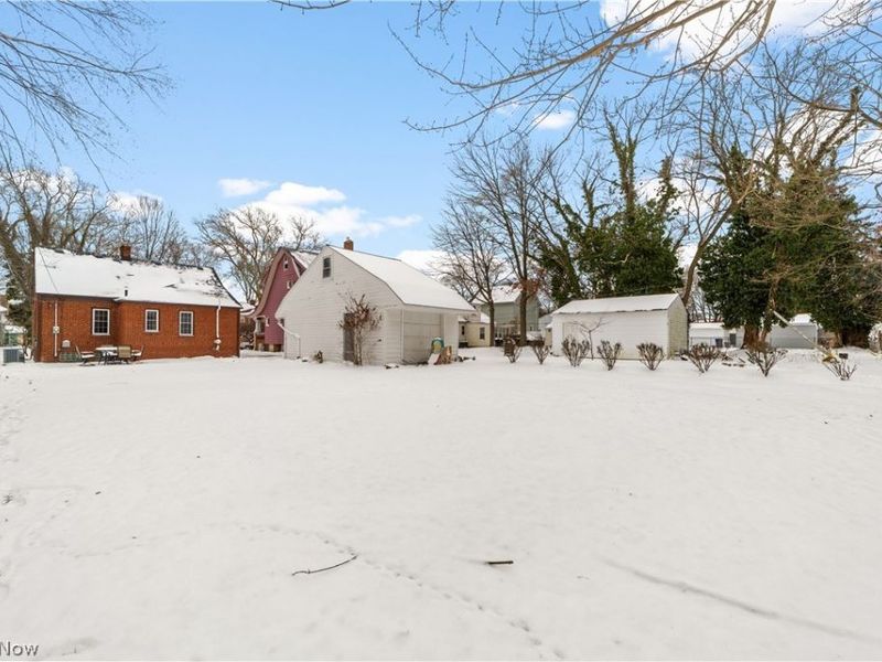 4312 W 211th Street, Fairview Park, OH 44126 Photo 32