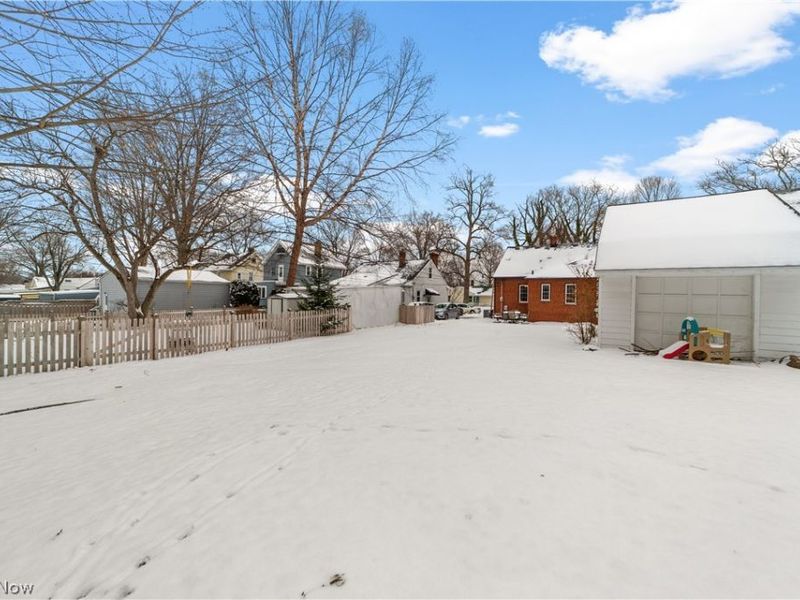 4312 W 211th Street, Fairview Park, OH 44126 Photo 34