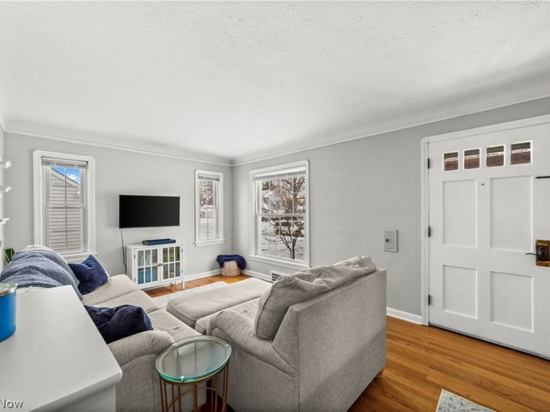 4312 W 211th Street, Fairview Park, OH 44126 Photo 4