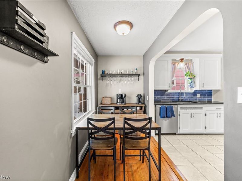 4312 W 211th Street, Fairview Park, OH 44126 Photo 7