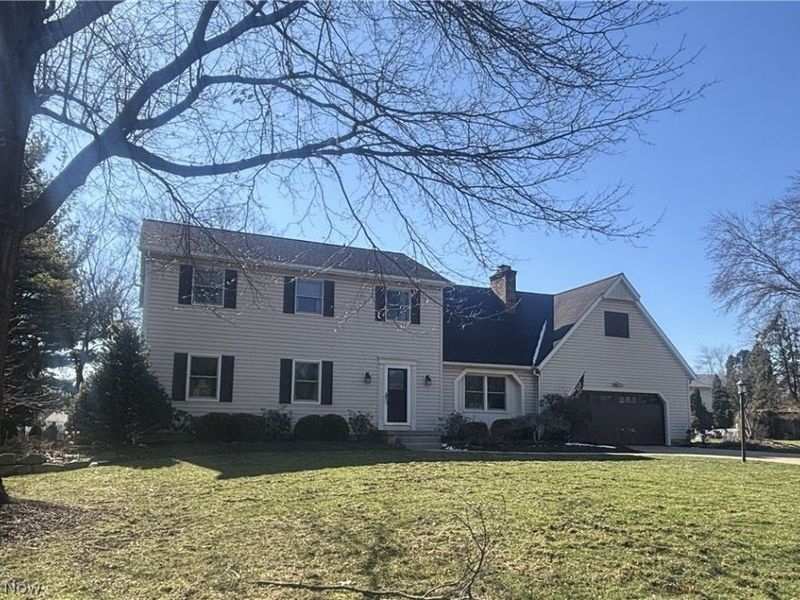 2479 Swathmore Circle NW, North Canton, OH 44720 Photo 1