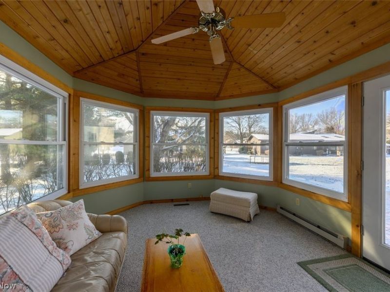 2479 Swathmore Circle NW, North Canton, OH 44720 Photo 13