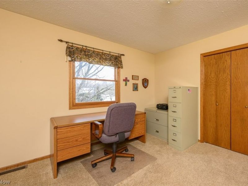 2479 Swathmore Circle NW, North Canton, OH 44720 Photo 19