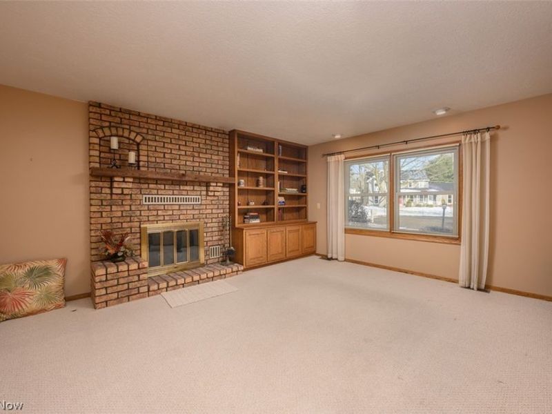 2479 Swathmore Circle NW, North Canton, OH 44720 Photo 9