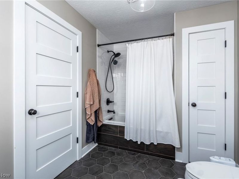 19864 Westover Avenue, Rocky River, OH 44116 Photo 38