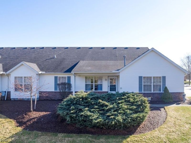 9215 Hickory Ridge Drive, Streetsboro, OH 44241 Photo 2