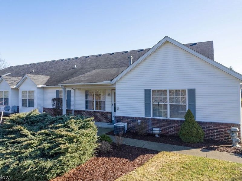 9215 Hickory Ridge Drive, Streetsboro, OH 44241 Photo 3