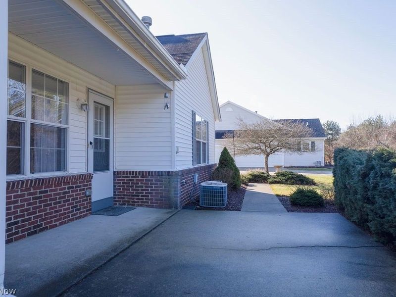 9215 Hickory Ridge Drive, Streetsboro, OH 44241 Photo 7