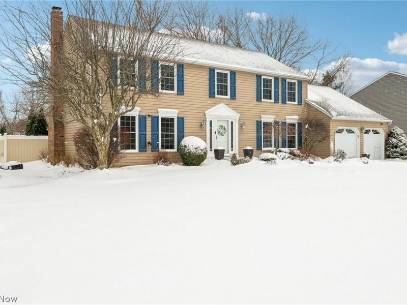 17163 Golden Star Drive, Strongsville, OH 44136 Photo 2