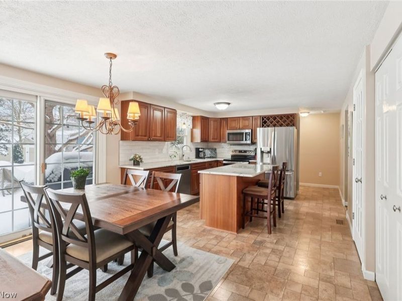 17163 Golden Star Drive, Strongsville, OH 44136 Photo 6