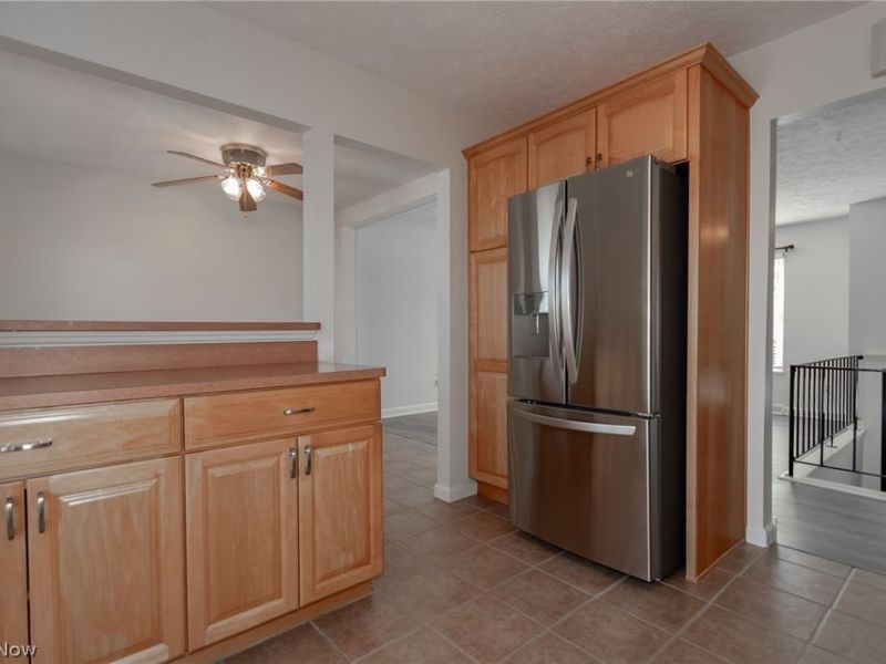 36587 Spindrift Drive, Eastlake, OH 44095 Photo 5