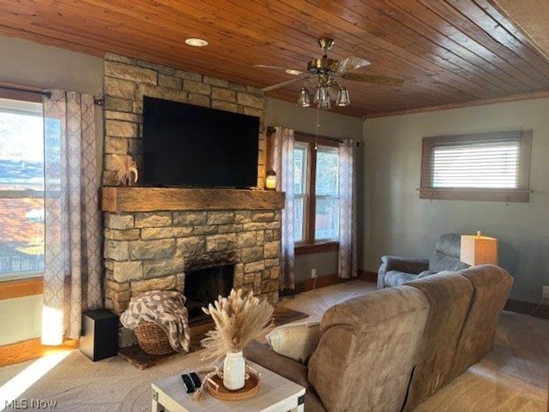 315 Orchard Street, Uhrichsville, OH 44683 Photo 5