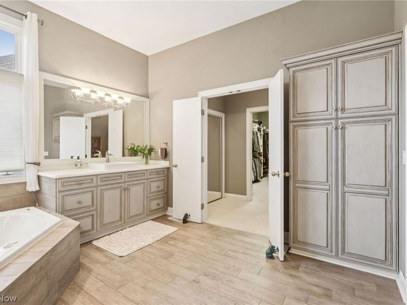 363 Glengarry Drive, Aurora, OH 44202 Photo 23