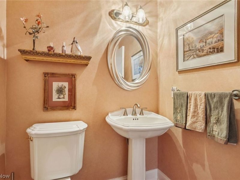 363 Glengarry Drive, Aurora, OH 44202 Photo 31