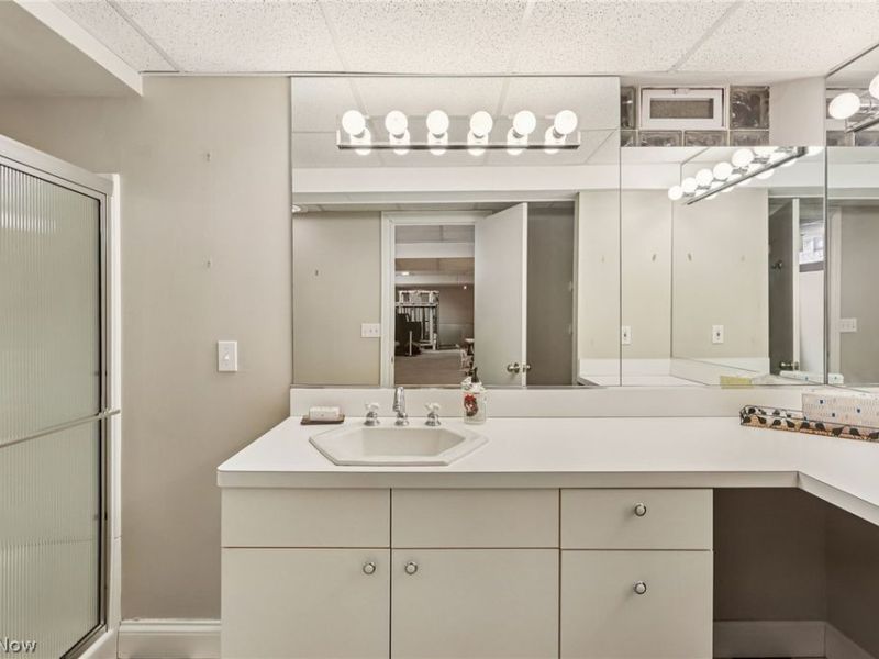 363 Glengarry Drive, Aurora, OH 44202 Photo 36