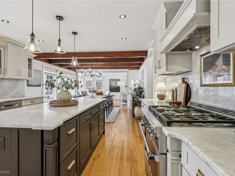 21276 Claythorne Road, Shaker Heights, OH 44122 Photo 13