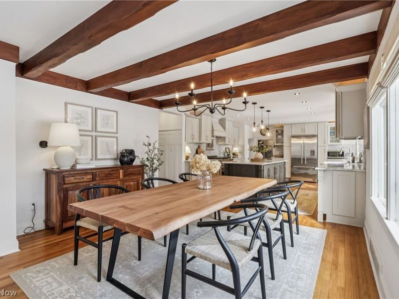 21276 Claythorne Road, Shaker Heights, OH 44122 Photo 9