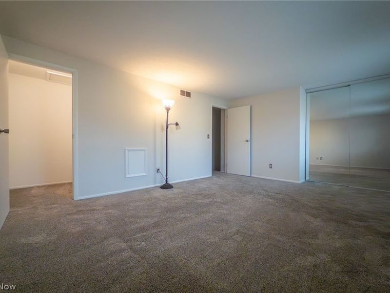 970 Hampton Ridge Drive, Akron, OH 44313 Photo 10