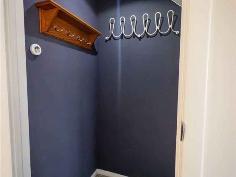 970 Hampton Ridge Drive, Akron, OH 44313 Photo 16