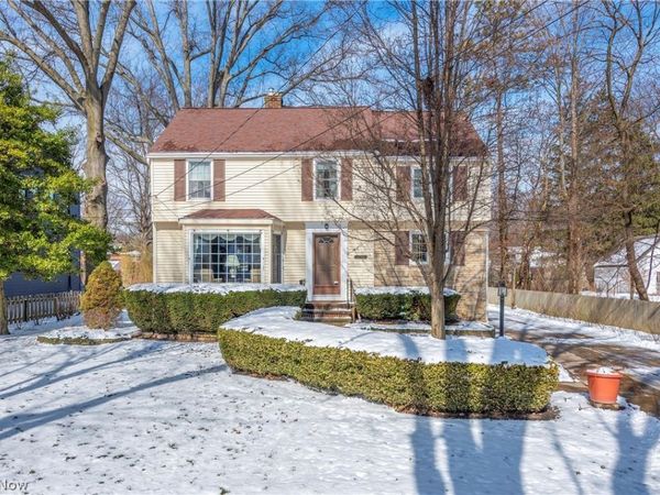 29500 Osborn Road, Bay Village, OH 44140