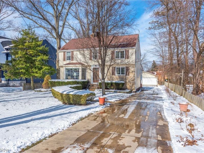 29500 Osborn Road, Bay Village, OH 44140 Photo 2