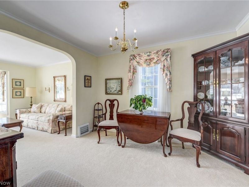 29500 Osborn Road, Bay Village, OH 44140 Photo 8