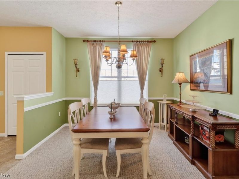 2135 Charles Court, Avon, OH 44011 Photo 12