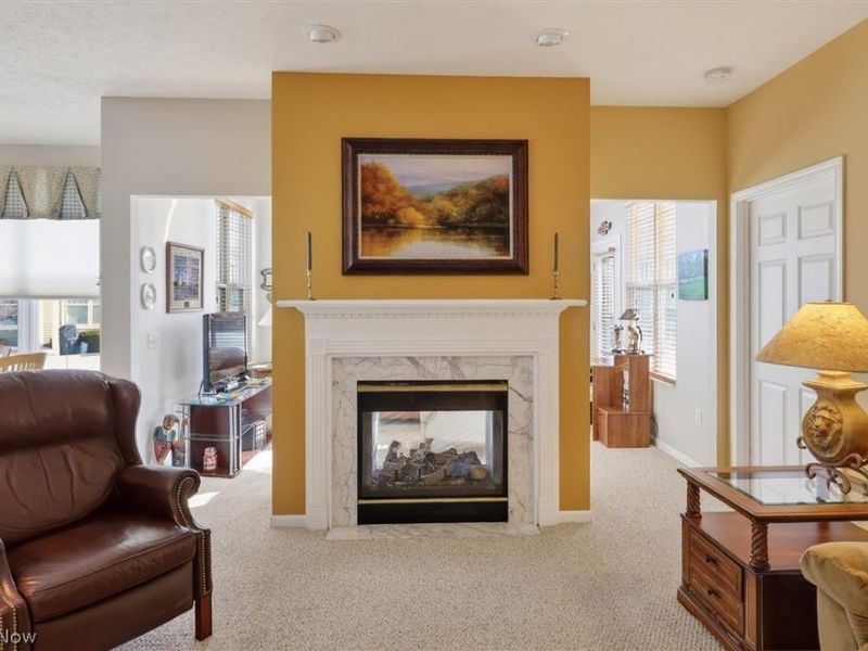 2135 Charles Court, Avon, OH 44011 Photo 8