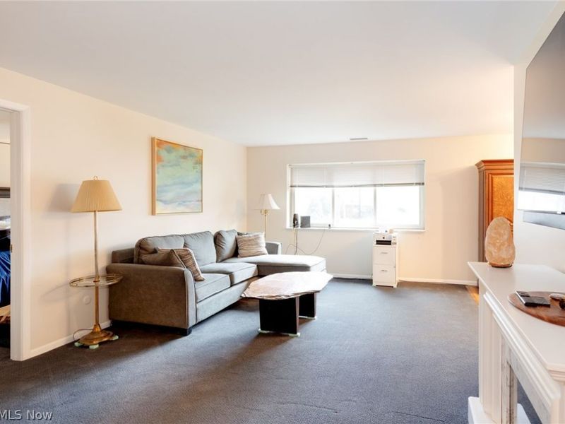 255 N Portage Path, Unit 108, Akron, OH 44303 Photo 12