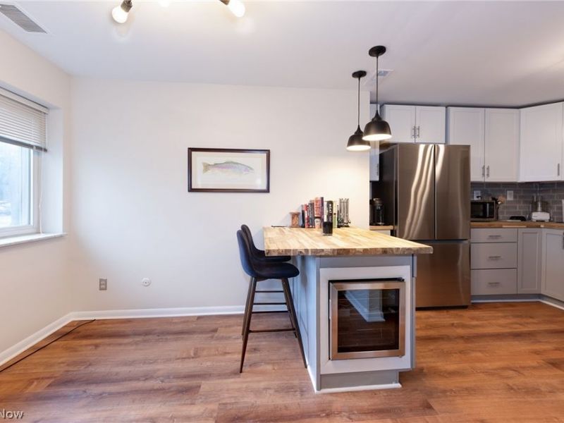 255 N Portage Path, Unit 108, Akron, OH 44303 Photo 8